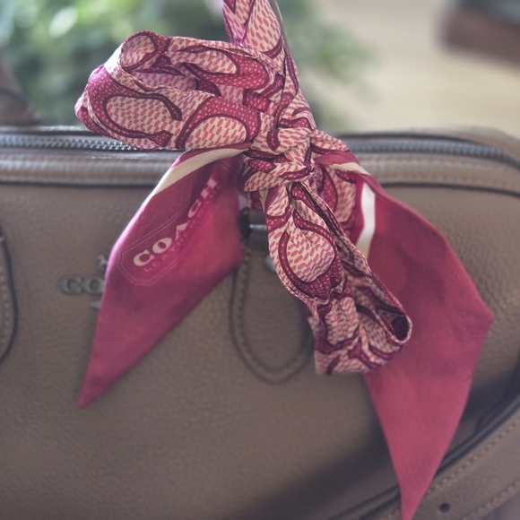 Coach Large Rowan - Picture 2 of 8